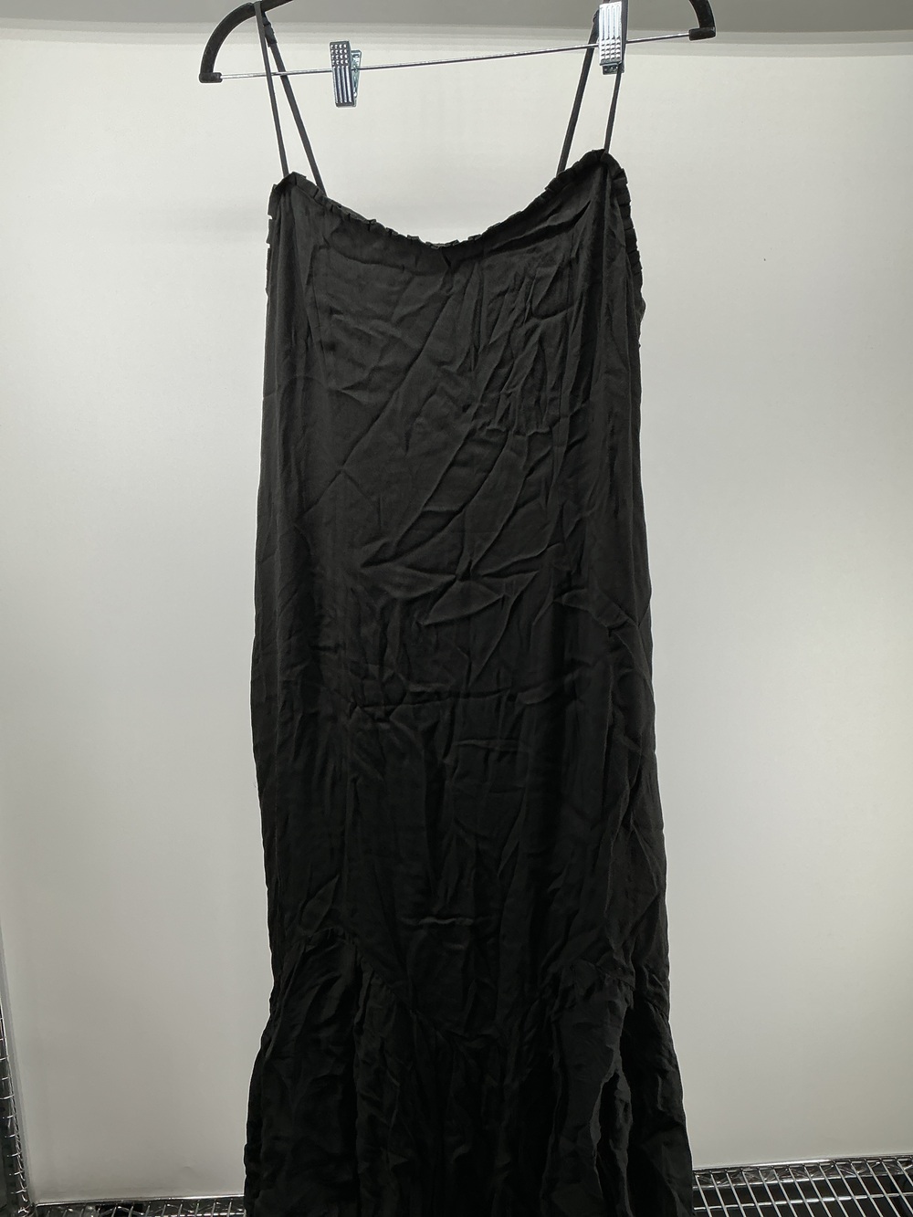 Lightweight Crepe Pleated Hem Midi Dress